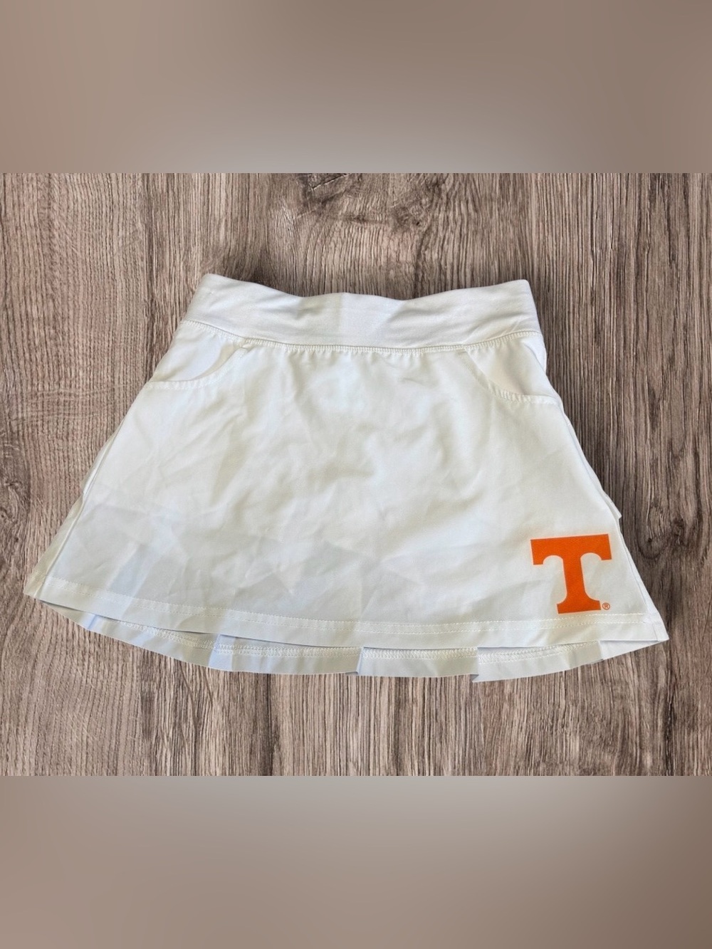 EUC Tennessee Garb YOUTH Sara Tennis Skort M (7-8)
